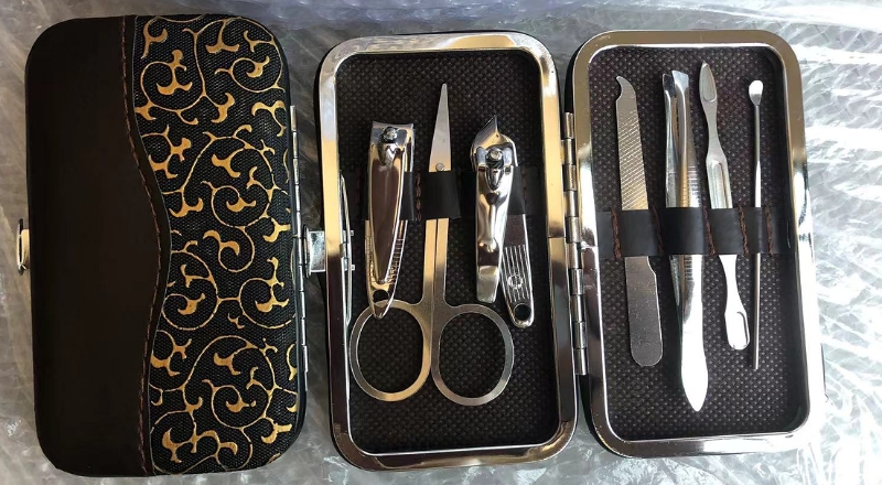 leather manicure/pedicure set