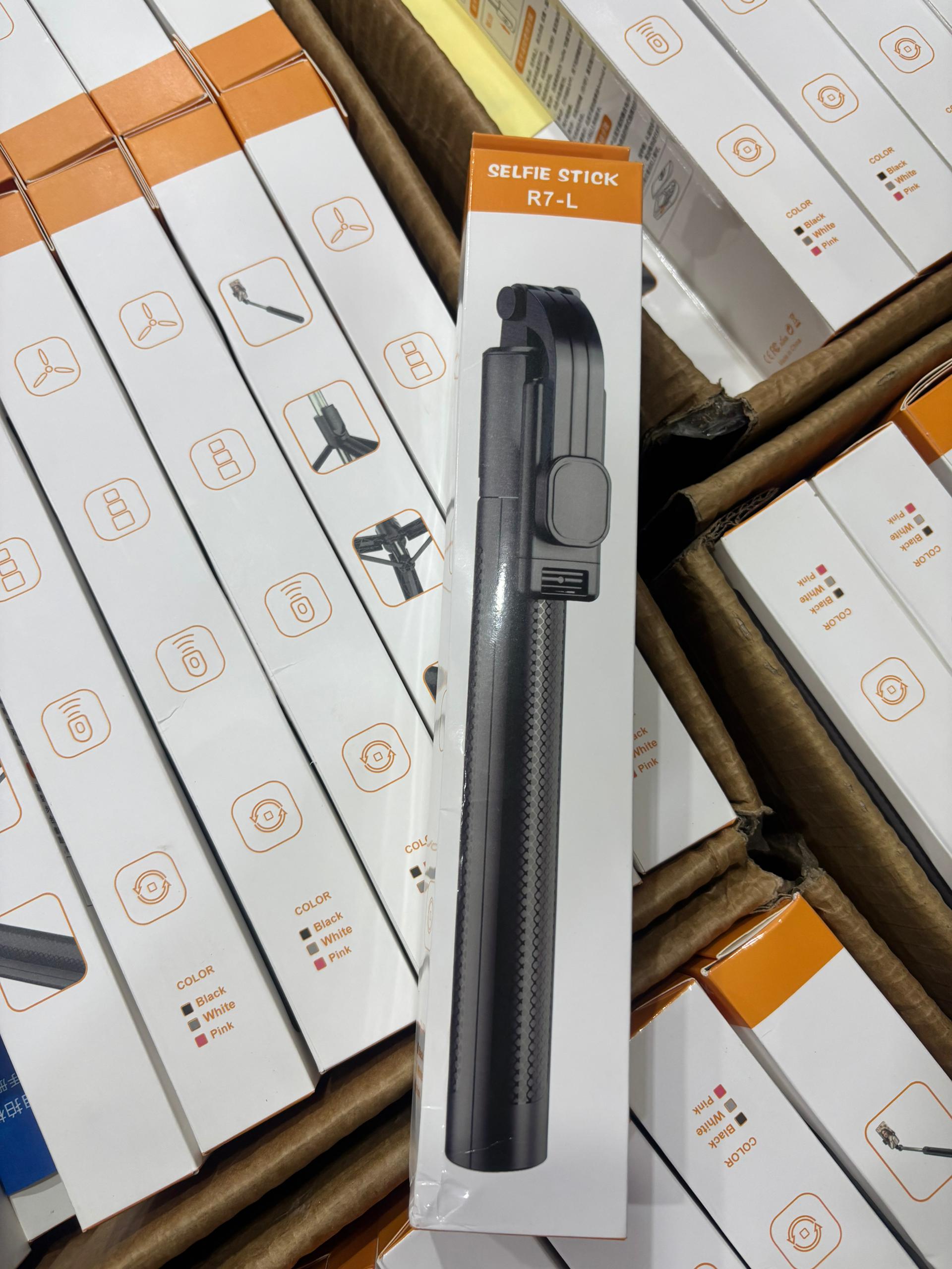 R7-L 1.7 selfie tripod