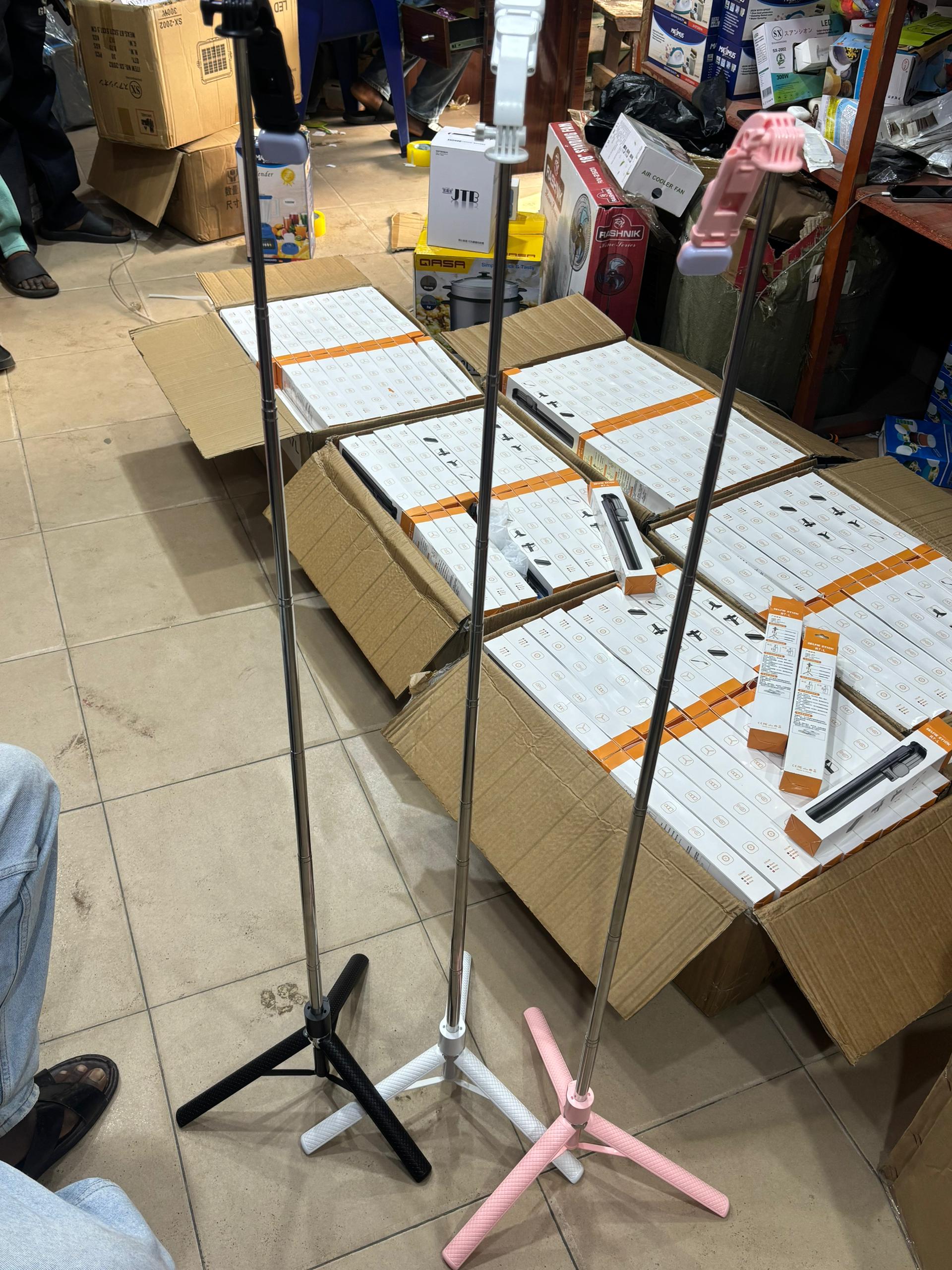 R7-L 1.7 selfie tripod