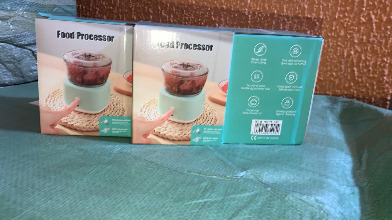 Rechargeable mini food processor